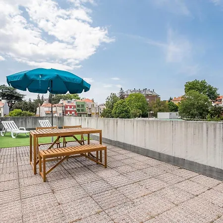 Guestready - Portrait With A View Порту