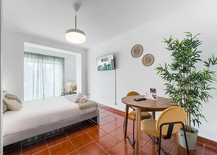 Apartman Guestready - Portrait With A View